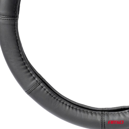 Amio - ΚΑΛΥΜΜΑ ΤΙΜΟΝΙΟΥ ΔΕΡΜΑTINO 35-37CM SWC-48-S ΣΕ ΜΑΥΡΟ ΧΡΩΜΑ ΜΕ ΜΑΥΡΕΣ ΡΑΦΕΣ - 1 ΤΕΜ. (03545/AM)